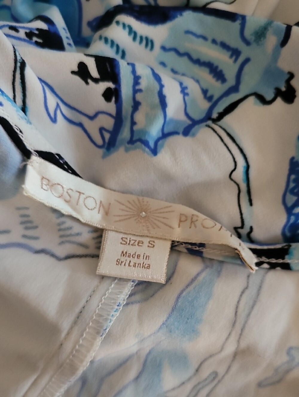 Boston Proper Blue & White Coral Reef Print Wrap-Style Long Sleeve Top Size S - Picture 7 of 8